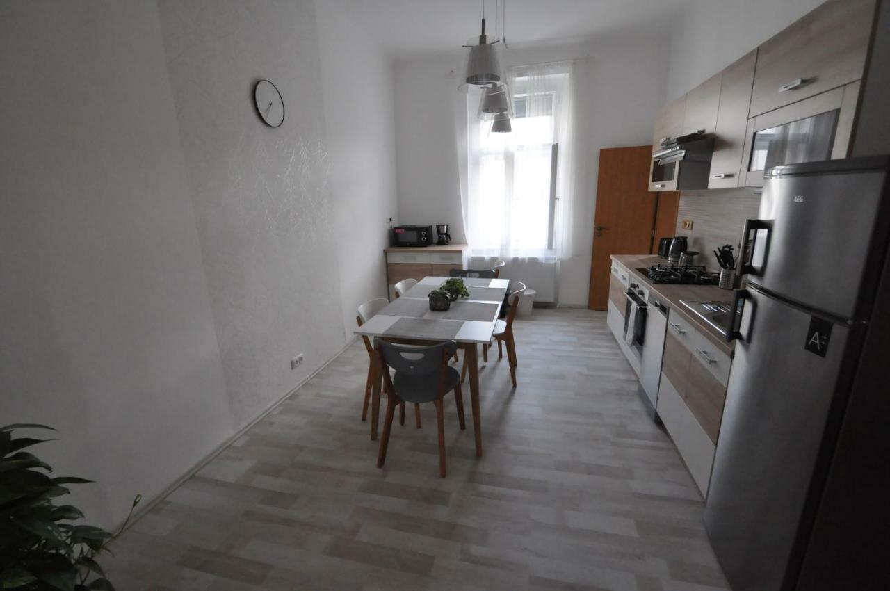 Jirina Appartments Praha Eksteriør bilde